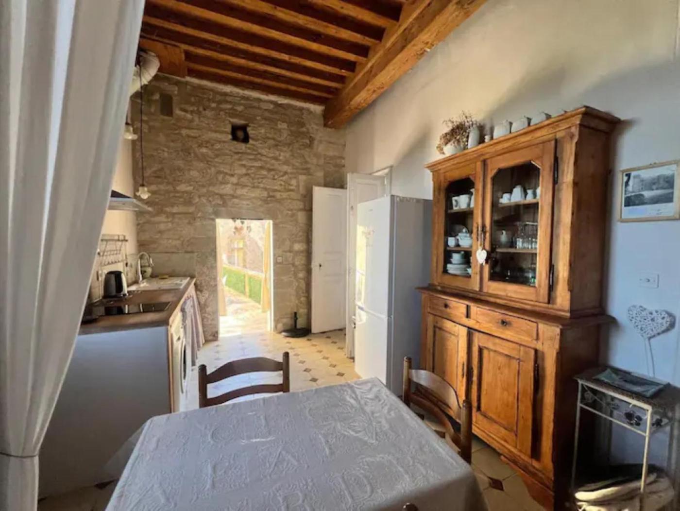 Appartement Spacieux Avec Deux Chambres Au Chateau Valence  Kültér fotó